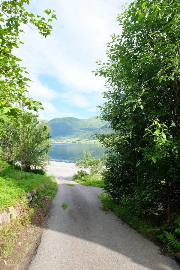 Lake View Holiday Stay In Jolster Ardal  Экстерьер фото