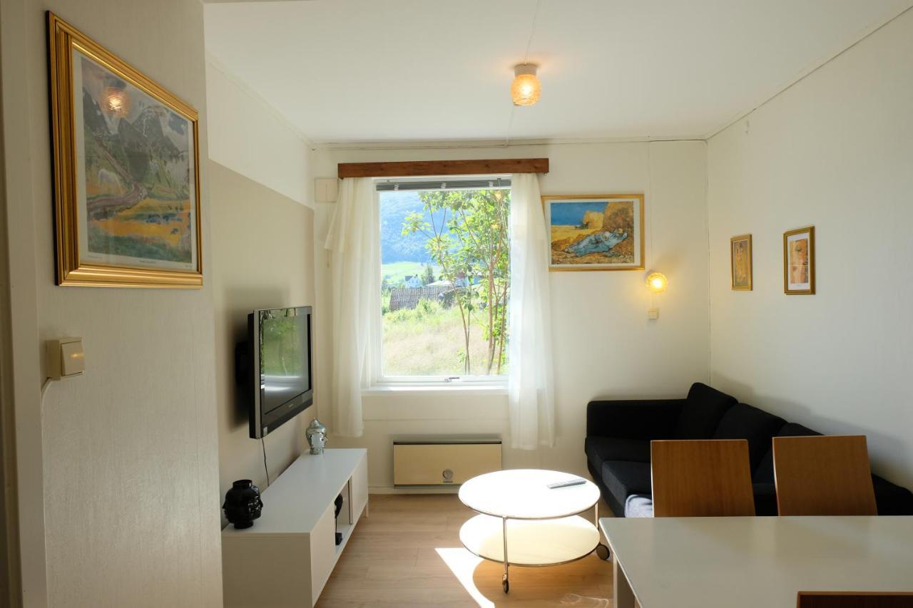Lake View Holiday Stay In Jolster Ardal  Экстерьер фото